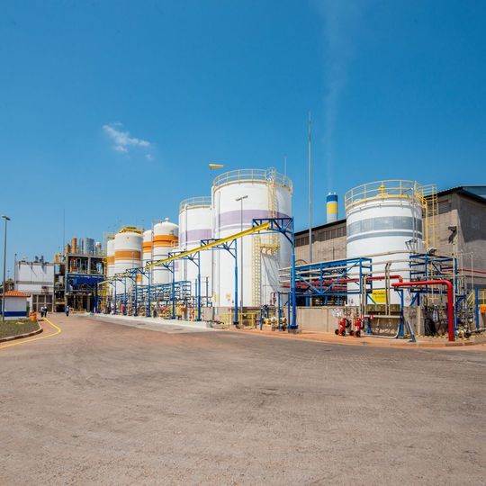 The new production line in Três Lagoas (Mato Grosso do Sul state) is now the largest single pulp line in the world. The new production line in Três Lagoas (Mato Grosso do Sul state) is now the largest single pulp line in the world.