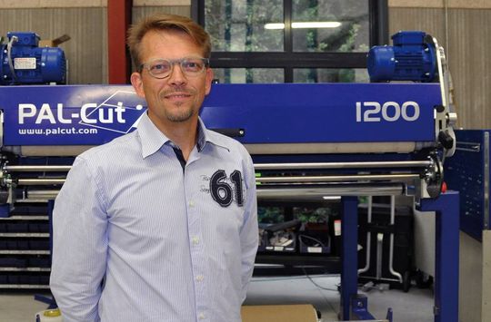 „Einzelhandelszulieferer können den Verpackungsbedarf kräftig reduzieren“, sagt Lars Jonasen, Product Manager bei Palcut A/S.