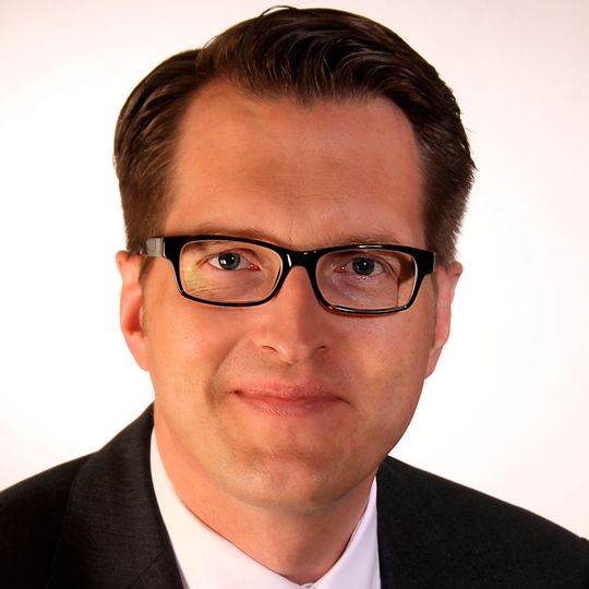 Detlev Kühne ist ab sofort in leitender Position beim Team Commercial für den Mittelstand. Detlev Kühne ist ab sofort in leitender Position beim Team Commercial für den Mittelstand.