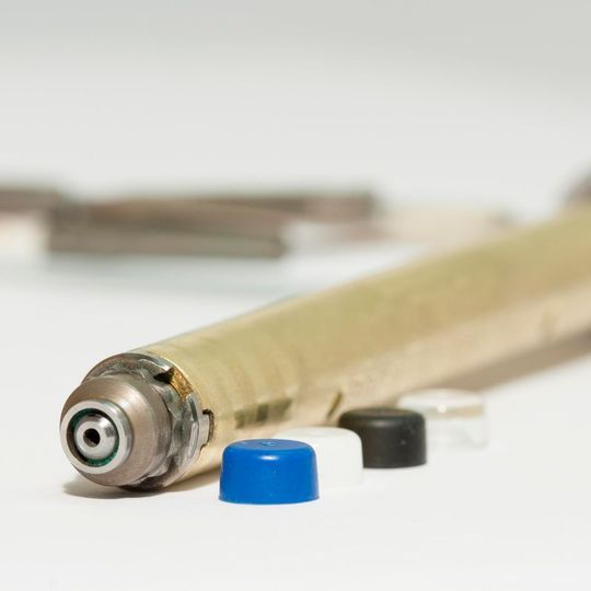 The nozzle F Ø11 is designed for increasing requirements of special applications, for example in cosmetic packaging. The nozzle F Ø11 is designed for increasing requirements of special applications, for example in cosmetic packaging.