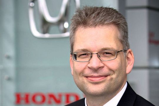 Ingo Nyhues will 2018 25.000 Neuwagen vermarkten.