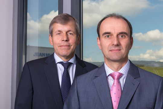 Das neue Führungsduo (v.l.): Rainer Berthold, Leiter der Bereiche Vertrieb und Technik und Stefan Gutting, Geschäftsführer des kaufmännischen Bereichs. Das neue Führungsduo (v.l.): Rainer Berthold, Leiter der Bereiche Vertrieb und Technik und Stefan Gutting, Geschäftsführer des kaufmännischen Bereichs.