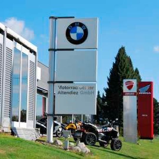 MCA, der Mehrmarkenhändler aus Rheinland-Pfalz, befindet sich weiter auf Expansionskurs. MCA, der Mehrmarkenhändler aus Rheinland-Pfalz, befindet sich weiter auf Expansionskurs.