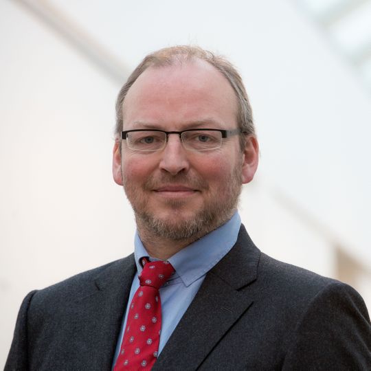 Contact-Entwicklungsleiter Frank Patz-Brockmann: „Proprietäre Hard- und Software-Lösungen sind eine große Einstiegshürde für IoT-basierte Geschäftsmodelle, die Unternehmen mit offenen Standards wie PPMP nehmen können.“ Contact-Entwicklungsleiter Frank Patz-Brockmann: „Proprietäre Hard- und Software-Lösungen sind eine große Einstiegshürde für IoT-basierte Geschäftsmodelle, die Unternehmen mit offenen Standards wie PPMP nehmen können.“