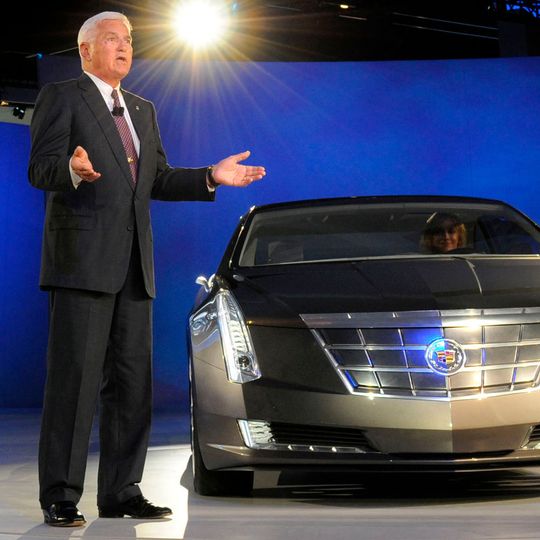 Bob Lutz sieht die automobile Zukunft düster. Bob Lutz sieht die automobile Zukunft düster.