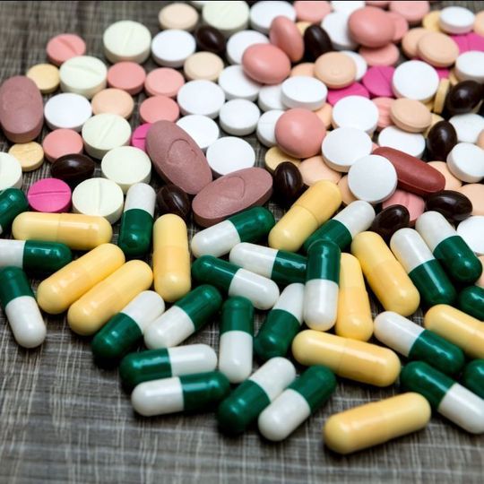 Total exports of Indian pharmaceuticals climbed to 16.84 billion dollars during 2016-17, with 34% and 15% supplied to the US and EU markets respectively. Total exports of Indian pharmaceuticals climbed to 16.84 billion dollars during 2016-17, with 34% and 15% supplied to the US and EU markets respectively.