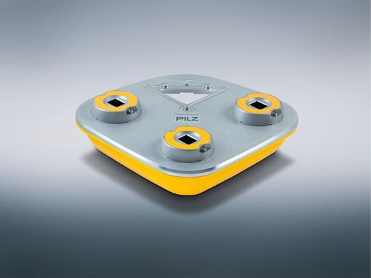 Das dreidimensionale Kamerasystem Safety Eye des Automatisierers Pilz ist eine sehende, sehr flexible Sicherheitstechnologie. Das dreidimensionale Kamerasystem Safety Eye des Automatisierers Pilz ist eine sehende, sehr flexible Sicherheitstechnologie.