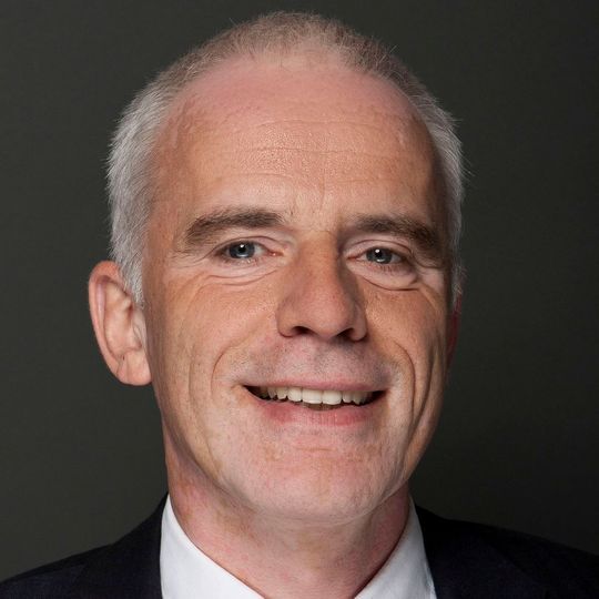 Rainer Gebhardt, Projektleiter der Arbeitsgemeinschaft Additive Manufacturing im VDMA: „„In unserem Arbeitskreis Automatisierung arbeiten Hersteller von AM-Anlagen, industrielle Anwender, Anbieter von Software- und Automatisierungslösungen sowie Vertreter aus der Wissenschaft zusammen.“ Rainer Gebhardt, Projektleiter der Arbeitsgemeinschaft Additive Manufacturing im VDMA: „„In unserem Arbeitskreis Automatisierung arbeiten Hersteller von AM-Anlagen, industrielle Anwender, Anbieter von Software- und Automatisierungslösungen sowie Vertreter aus der Wissenschaft zusammen.“