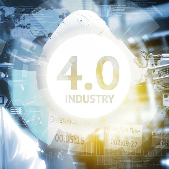 Industrie 4.0 mit vernetzten Maschinen und unendlichen Datenströmen eröffnet der Instandhaltung neue Möglichkeiten: Auf Störungen bereits im Vorfeld hinweisende Daten können Prozesse in Gang setzen, um fehlerhafte oder stillstehende Produktionen zu umgehen. Industrie 4.0 mit vernetzten Maschinen und unendlichen Datenströmen eröffnet der Instandhaltung neue Möglichkeiten: Auf Störungen bereits im Vorfeld hinweisende Daten können Prozesse in Gang setzen, um fehlerhafte oder stillstehende Produktionen zu umgehen.
