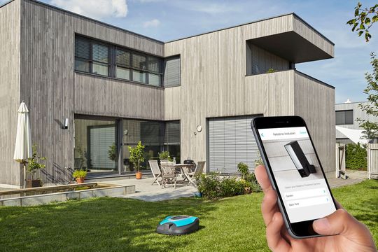 Smart Home und Smart Garden wachsen zusammen, wie zum Beispiel die Kooperation von Gardena und Netatmo zeigt. Smart Home und Smart Garden wachsen zusammen, wie zum Beispiel die Kooperation von Gardena und Netatmo zeigt.