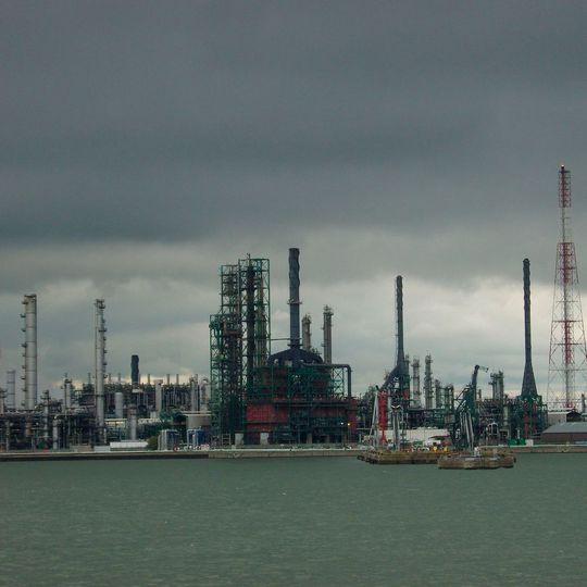 Antwerp Port Authority and FPIM (Federal Participation & Investment Company) are to jointly acquire a stake in Nxt Port, the digital data platform for the port community. Antwerp Port Authority and FPIM (Federal Participation & Investment Company) are to jointly acquire a stake in Nxt Port, the digital data platform for the port community.