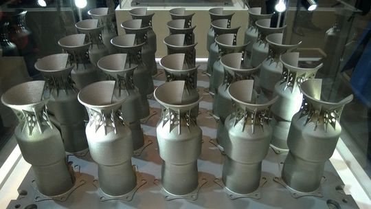 3D Systems präsentierte auf der formnext 2017 mit der DMP 8500 eine neue Generation seiner Direct Metal Printing-Plattform. Sie ist ein anpassungsfähiges, automatisiertes und voll integriertes generatives Additive Metallfertigungsverfahren. Der Bauraum beträgt 500 mm x 500 mm x 500 mm. 3D Systems präsentierte auf der formnext 2017 mit der DMP 8500 eine neue Generation seiner Direct Metal Printing-Plattform. Sie ist ein anpassungsfähiges, automatisiertes und voll integriertes generatives Additive Metallfertigungsverfahren. Der Bauraum beträgt 500 mm x 500 mm x 500 mm.