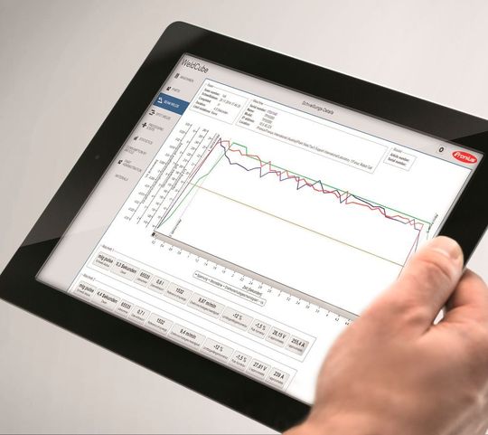 Industrie 4.0 macht Produktionsprozesse von Grund auf transparenter, schneller und sicherer. Fronius hat dafür jetzt einige Enabler im Programm, wie es heißt. Industrie 4.0 macht Produktionsprozesse von Grund auf transparenter, schneller und sicherer. Fronius hat dafür jetzt einige Enabler im Programm, wie es heißt.