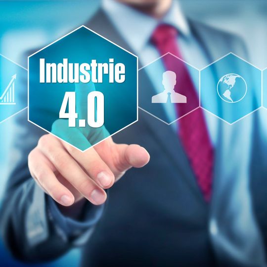 Die vernetzte Produktion wird für die Industrie immer entscheidender für ihre Wettbewerbsfähigkeit. Allerdings setzt sich die Technologie eher schleppend durch. Die vernetzte Produktion wird für die Industrie immer entscheidender für ihre Wettbewerbsfähigkeit. Allerdings setzt sich die Technologie eher schleppend durch.