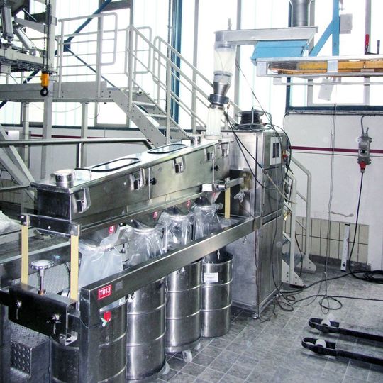 Versuchsaufbau für Siebmaschinen im Engelsmann-Technikum. Versuchsaufbau für Siebmaschinen im Engelsmann-Technikum.