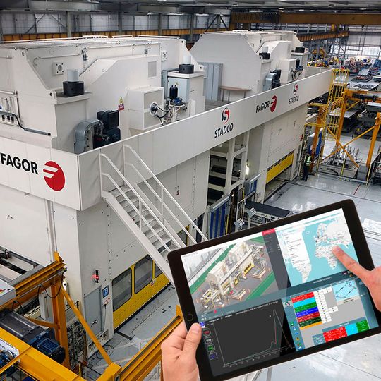Mit den Industrie-4.0-Neuentwicklungen von Fagor Arrasate lassen sich die Pressen des Herstellers produktiver betreiben. Mit den Industrie-4.0-Neuentwicklungen von Fagor Arrasate lassen sich die Pressen des Herstellers produktiver betreiben.