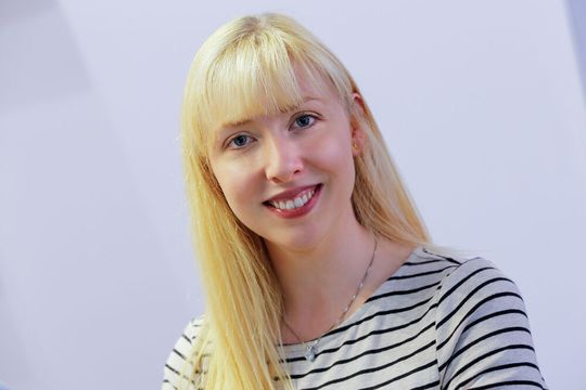 Inken Kuhlmann arbeitet als Senior Manager Growing Markets bei HubSpot, einem führenden Software-Anbieter für Marketing, Vertrieb und Kundenservice. Inken Kuhlmann arbeitet als Senior Manager Growing Markets bei HubSpot, einem führenden Software-Anbieter für Marketing, Vertrieb und Kundenservice.