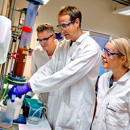 A product of two natural ingredients — sand and water — colloidal silica is a versatile product which enhances and improves key functionalities of other products and manufacturing processes. A product of two natural ingredients — sand and water — colloidal silica is a versatile product which enhances and improves key functionalities of other products and manufacturing processes.