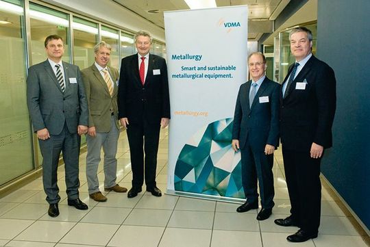 Vorstand VDMA Fachverband Metallurgy, (v.l.): Prof. Dr. Johann Rinnhofer, SMS Elotherm; Dr. Joachim G. Wünning, WS Wärmeprozesstechnik; Axel E. Barten, ACHENBACH BUSCHHÜTTEN; Dr. Ioannis Ioannidis, Oskar Frech; Dr. Christian Bartels-von Varnbüler, Küttner; (nicht anwesend: Rudolf Wintgens, Laempe Mössner Sinto).