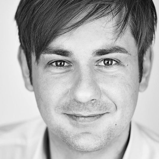 Daniel Richter ist Geschäftsführer bei der DAC Group Deutschland, eine Digitalagentur mit Spezialisierung auf standortbezogene Lead-Generierung. Daniel Richter ist Geschäftsführer bei der DAC Group Deutschland, eine Digitalagentur mit Spezialisierung auf standortbezogene Lead-Generierung.
