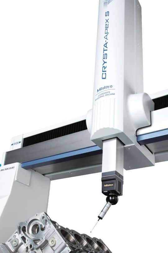 Das Koordinatensystem Crysta-Apex S7106 von Mitutoyo gehört zu den kostengünstigen Maschinen des Herstellers.