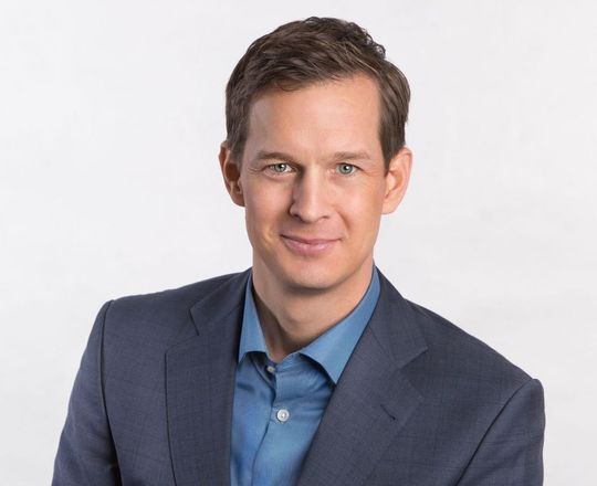 Ralf Haberich ist Keynote-Speaker und Autor des Management-Buchs „Future Digital Business“. Ralf Haberich ist Keynote-Speaker und Autor des Management-Buchs „Future Digital Business“.