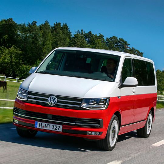 Der T6 ist Volkswagens aktuelles Bulli-Modell. Der T6 ist Volkswagens aktuelles Bulli-Modell.
