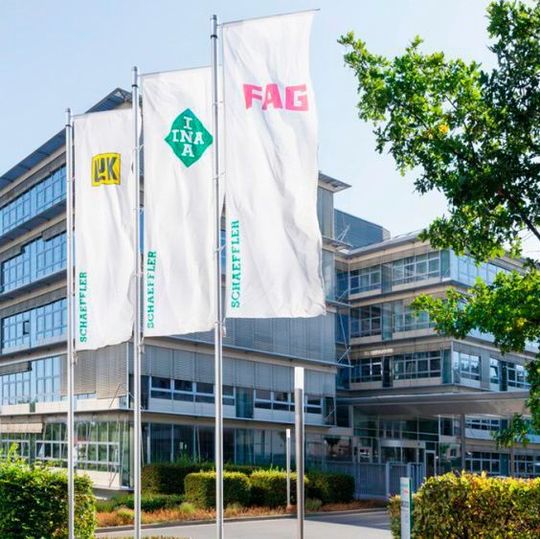 Schaeffler übernimmt Compact Dynamics nun vollständig. Schaeffler übernimmt Compact Dynamics nun vollständig.