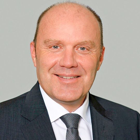 Das neu geschaffene Vorstandsressort Operations wird ab 1. Januar 2018 von Jochen Heier (54) als Chief Operating Officer (COO) geführt. Das neu geschaffene Vorstandsressort Operations wird ab 1. Januar 2018 von Jochen Heier (54) als Chief Operating Officer (COO) geführt.