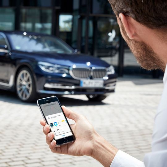 BMW treibt die Vernetzung seiner Autos weiter voran. BMW treibt die Vernetzung seiner Autos weiter voran.