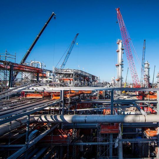 McDermott and CB&I will combine their businesses in a transaction valued at $6 Billion to create a fully vertically integrated onshore-offshore EPCI company. McDermott and CB&I will combine their businesses in a transaction valued at $6 Billion to create a fully vertically integrated onshore-offshore EPCI company.