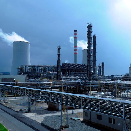 Following the fire incident, Unipetrol put the first part of the partial oxidation unit back into operation. Following the fire incident, Unipetrol put the first part of the partial oxidation unit back into operation.