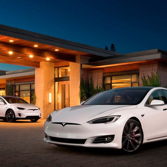 Teslas Autos kommen bei der Beurteilung von US-Kunden gut weg.