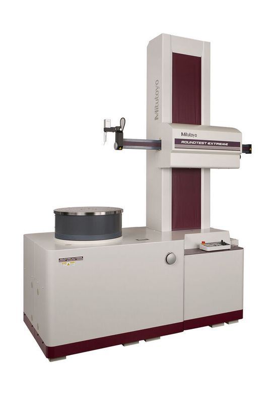 Das Rundheitsmessgerät Roundtest RA-6000CNC unterstützt eine hohe Zuladung. Das Rundheitsmessgerät Roundtest RA-6000CNC unterstützt eine hohe Zuladung.