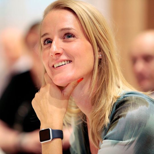 Judith van Vliet ist die erste Europäerin, die die Leitung der Color Marketing Group inne hat. Judith van Vliet ist die erste Europäerin, die die Leitung der Color Marketing Group inne hat.