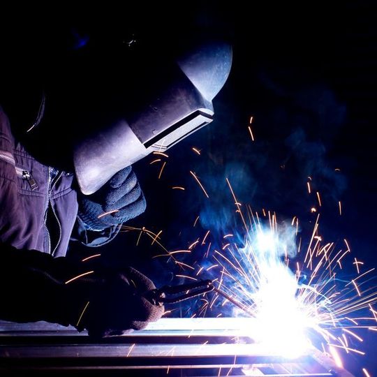 The global welding and cutting industry has been witnessing strong growth from various end-user industries such as upcoming power generation projects and automotive and transportation industry. The global welding and cutting industry has been witnessing strong growth from various end-user industries such as upcoming power generation projects and automotive and transportation industry.