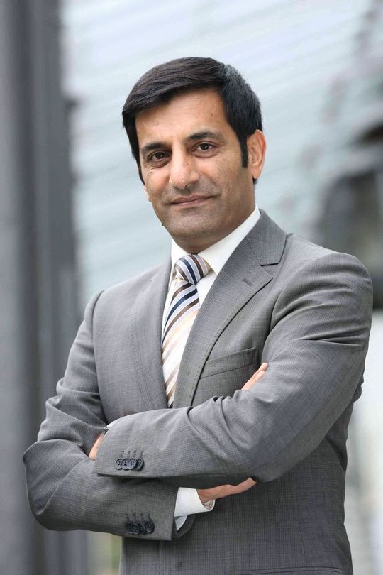Rahman Jamal, Global Technology & Marketing Director bei NI, erklärt, welche Technologien NI vorantreiben will. Rahman Jamal, Global Technology & Marketing Director bei NI, erklärt, welche Technologien NI vorantreiben will.