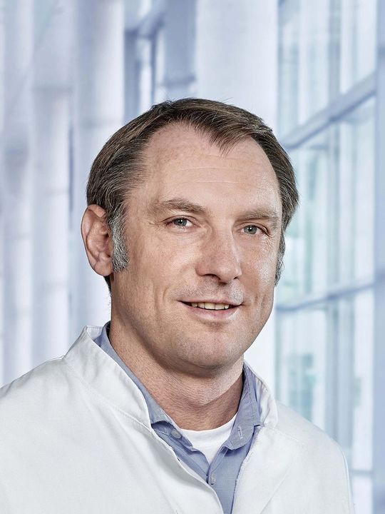 Prof. Jochen Weishaupt, Oberarzt an der Ulmer Universitätsklinik für Neurologie (RKU) und ALS-Forscher Prof. Jochen Weishaupt, Oberarzt an der Ulmer Universitätsklinik für Neurologie (RKU) und ALS-Forscher
