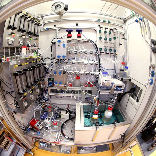 In the fermentation process—here at lab scale—, special bacteria are converting CO-containing gases to valuable chemicals through metabolic processes. In the fermentation process—here at lab scale—, special bacteria are converting CO-containing gases to valuable chemicals through metabolic processes.