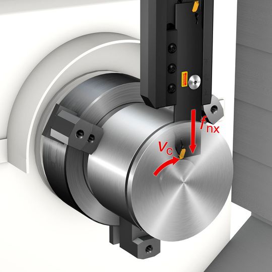 Abstechsystem Coro Cut von Sandvik Coromant: Die neue Schneidplatte für Abstechoperationen in der Y-Achse verbessert die Stabilität des Werkzeugs, indem sie die resultierende Schnittkraft neu ausrichtet. Abstechsystem Coro Cut von Sandvik Coromant: Die neue Schneidplatte für Abstechoperationen in der Y-Achse verbessert die Stabilität des Werkzeugs, indem sie die resultierende Schnittkraft neu ausrichtet.