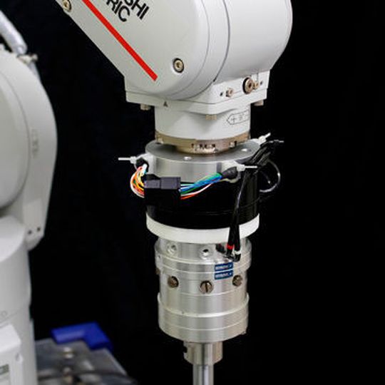 By making use of “Maisart”, its proprietary artificial intelligence technology, Mitsubishi Electric has developed a fast force-feedback control algorithm for industrial robots. By making use of “Maisart”, its proprietary artificial intelligence technology, Mitsubishi Electric has developed a fast force-feedback control algorithm for industrial robots.