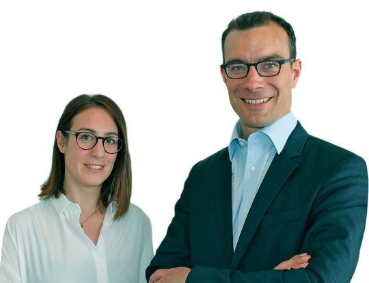 Mélanie Cianfano et Alexandre Catton, l'équipe souriante chargée du succès du salon EPHJ-EPMT-SMT. Mélanie Cianfano et Alexandre Catton, l'équipe souriante chargée du succès du salon EPHJ-EPMT-SMT.