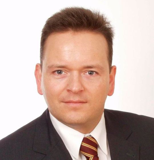 Bernhard Hiller: Der Motion-Control-Experten leitet das Berliner Engineering Solution Center von Kübler. Bernhard Hiller: Der Motion-Control-Experten leitet das Berliner Engineering Solution Center von Kübler.