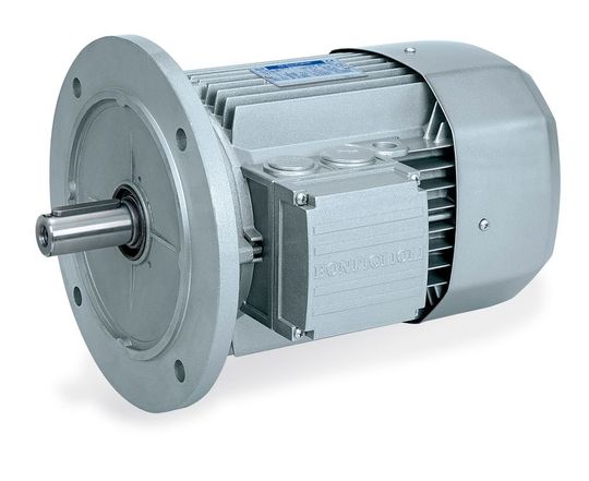 Die neue Baureihe BSR der Synchron-Reluktanzmotoren von Bonfiglioli ist in sechs Baugrößen von IEC71 bis IEC132 und in Leistungsgrößen von 0,37 bis 18,5 kW erhältlich. Die neue Baureihe BSR der Synchron-Reluktanzmotoren von Bonfiglioli ist in sechs Baugrößen von IEC71 bis IEC132 und in Leistungsgrößen von 0,37 bis 18,5 kW erhältlich.