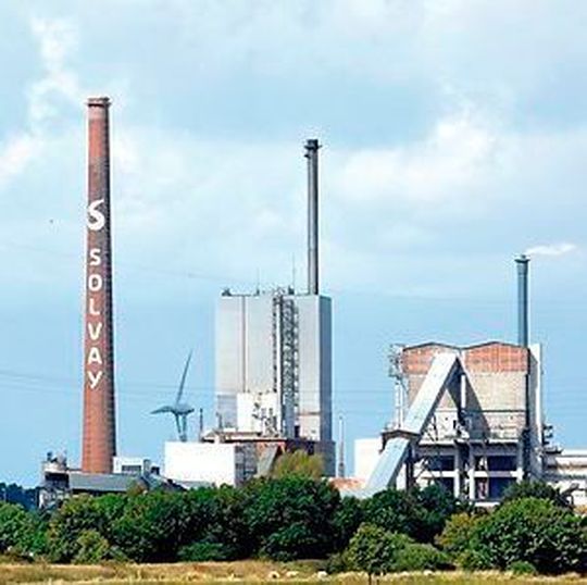 Die Erweiterung der Produktion in Rheinberg ergänzt die Kapazität von Natriumbicarbonat im spanischen Werk Torrelavega. Die Erweiterung der Produktion in Rheinberg ergänzt die Kapazität von Natriumbicarbonat im spanischen Werk Torrelavega.