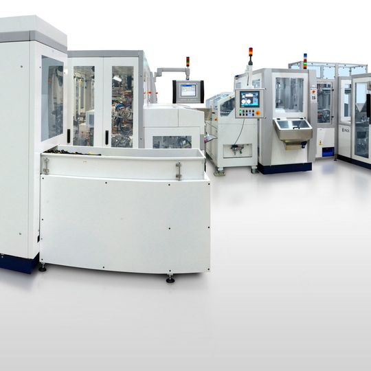 The main areas of Zahoransky's automation business are in the manufacture of household and industrial brushes, as well as oral care, cosmetics and medical devices. The main areas of Zahoransky's automation business are in the manufacture of household and industrial brushes, as well as oral care, cosmetics and medical devices.