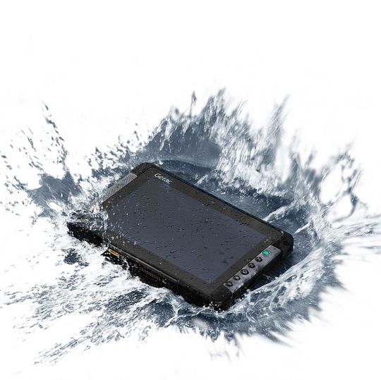 Das robuste Tablet T800 von Getac ist wasserdicht. Das robuste Tablet T800 von Getac ist wasserdicht.