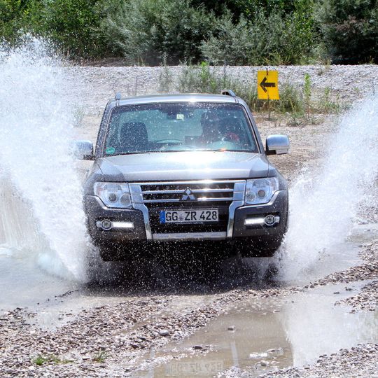 Der Mitsubishi Pajero geht in sein letztes Verkaufsjahr. Der Mitsubishi Pajero geht in sein letztes Verkaufsjahr.