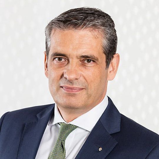 Stefan Müller scheidet aus dem Renault-Vorstand aus. Stefan Müller scheidet aus dem Renault-Vorstand aus.
