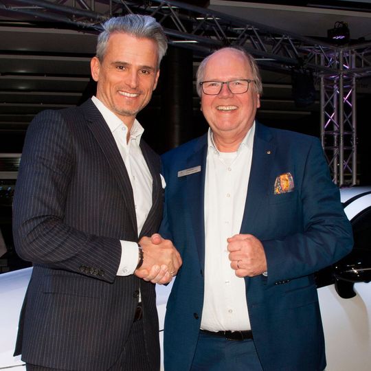 Thomas Dannacker (re.) scheidet nach 17 Jahren aus dem operativen Geschäft bei Stern Partner aus. Damit ist künftig Franco Barletta (li.) alleiniger Geschäftsführer der Gruppe.